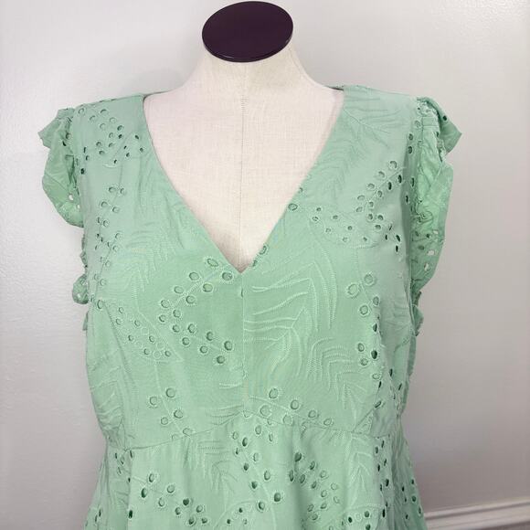 Torrid 2X Babydoll Tank Top Blouse Eyelet Ruffle Green Fairy Cottage Coquette - Picture 11 of 15